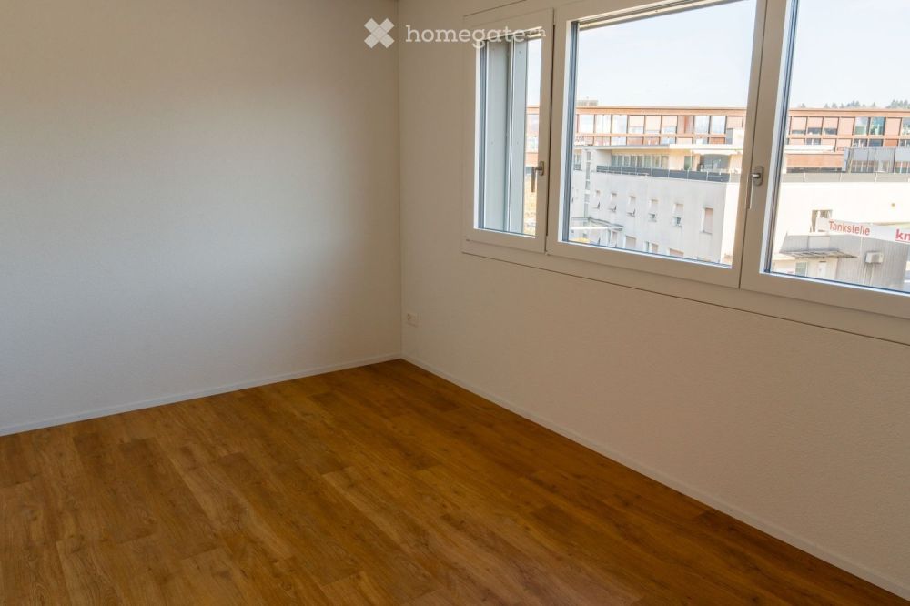 Moderne 4.5-Zimmer-Neubau-Wohnung mit Blick über Hausen - Bild 7