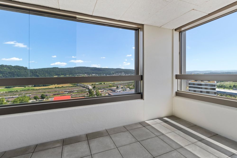 Wunderschöne 3,5-Zimmer-Wohnung in Spreitenbach - Bild 3