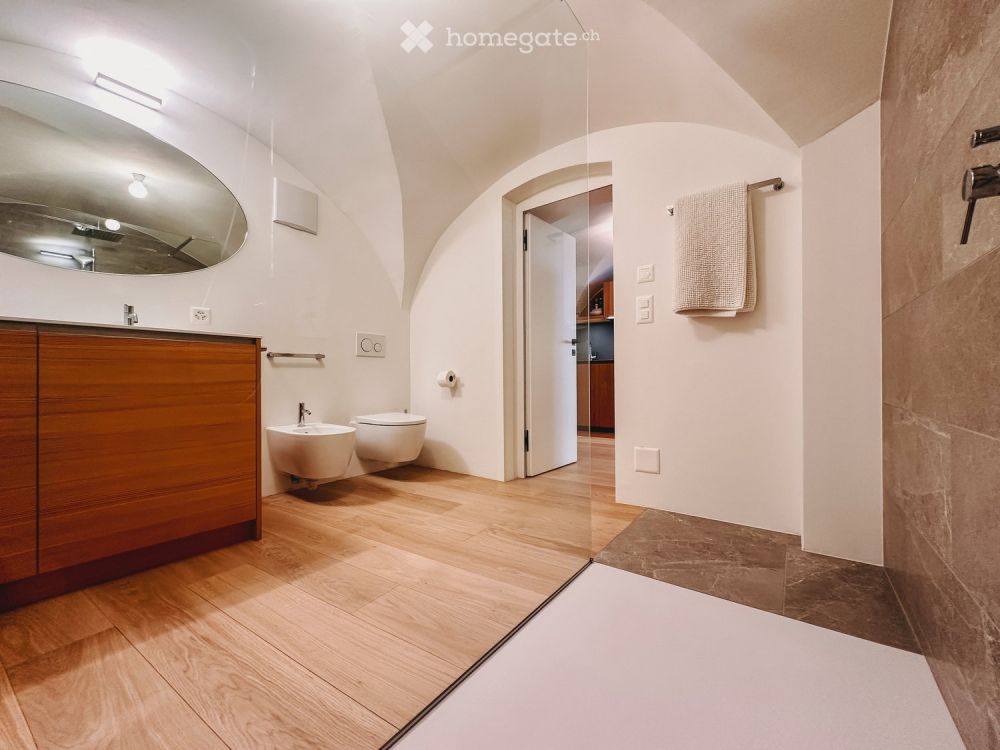 CHESA BOTT SAMEDAN - Luxuriöse 2,5 Zimmer Wohnung - Bild 11