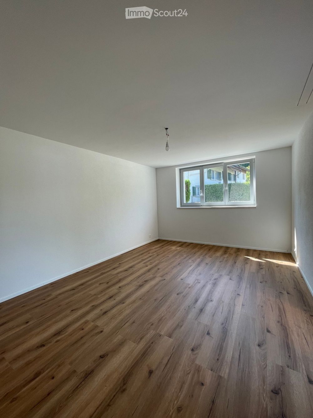 Moderne 2.5-Zimmer-Neubauwohnung in Niederstetten - Bild 3