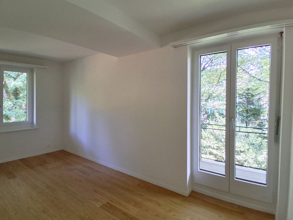 5.5-Zimmer in herrschaftlichem Haus mit grossem Balkon - Bild 9
