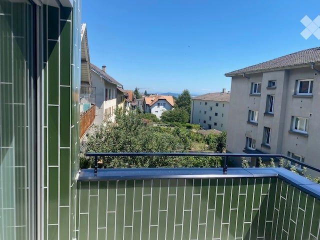 Appartement neuf de 2.5 pièces avec deux balcons à Peseux/NE, parking inclus. - Bild 9