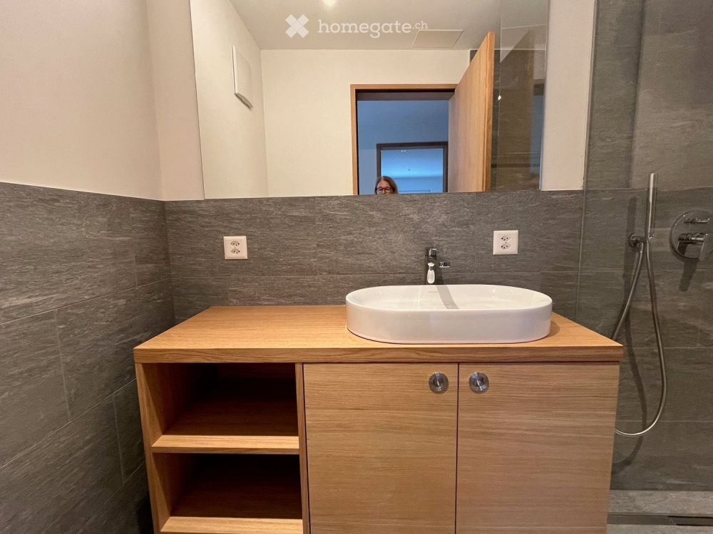 Neue helle Wohnung in Trin Mulin - Bild 3