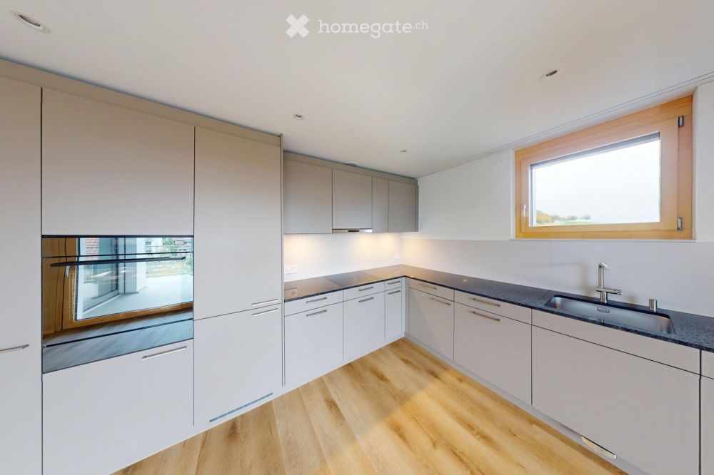 Erstvermietung – Wohnen am Sonnenberg: Moderne 5.5-Zimmer-Wohnung mit grosser Aussenfläche - Bild 2