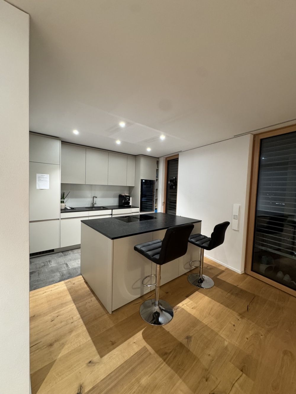 Helle 2.5-Zimmer-Wohnung in ruhiger Lage - Bild 4