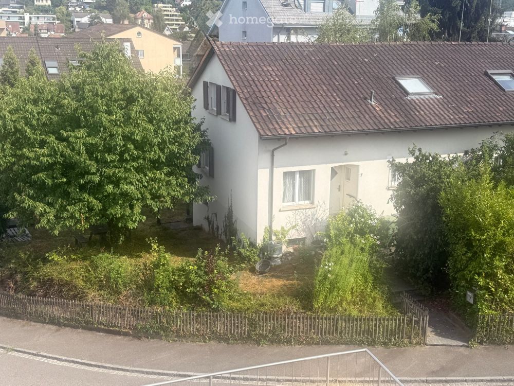 Charmantes 5-Zimmer-Haus in Binningen – sofort verfügbar! Für WG's (Studenten) - Bild 1