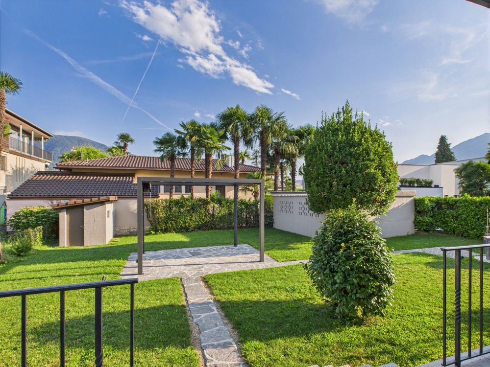 Elegante Erdgeschosswohnung mit Gartenparadies in Ascona – Neubauqualität und luxuriöse Ausstattung - Bild 3