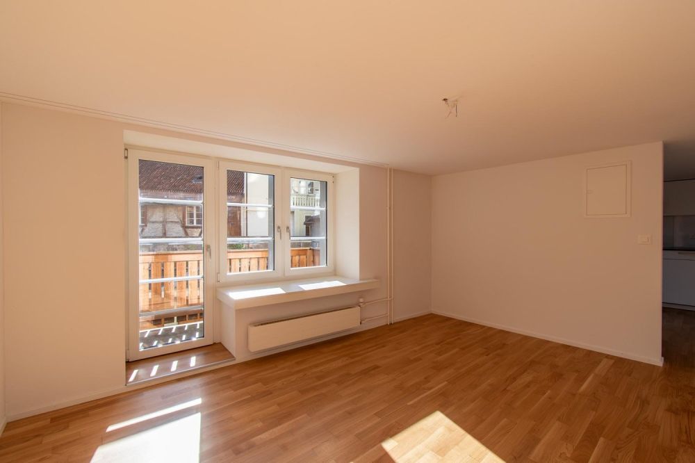 Helle 1.5 Zimmer-Wohnung mit Balkon in der Altstadt - Bild 1