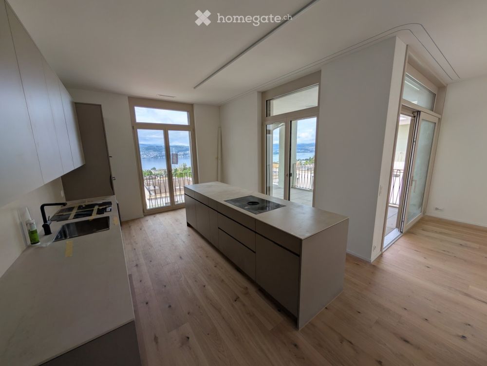 Erstvermietung: 3.5-Zimmer-Dachwohnung mit traumhafter Seesicht in Männedorf - Bild 2