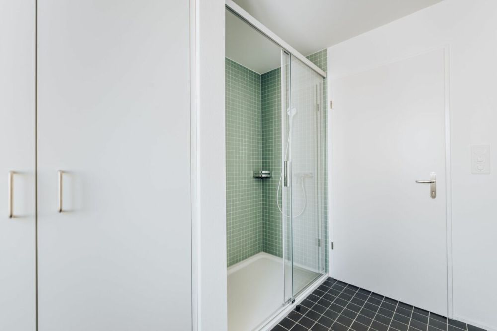 Erstbezug nach Komplettsanierung: 3.5 Zimmer-Wohnung (90m2) mit vielen Extras - Bild 6