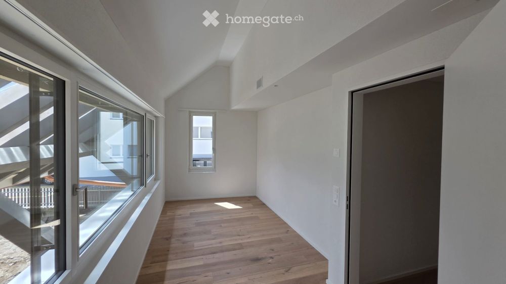 Moderne 5½-Zimmer-Doppelhaushälfte mit Garten in Mägenwil - Bild 4