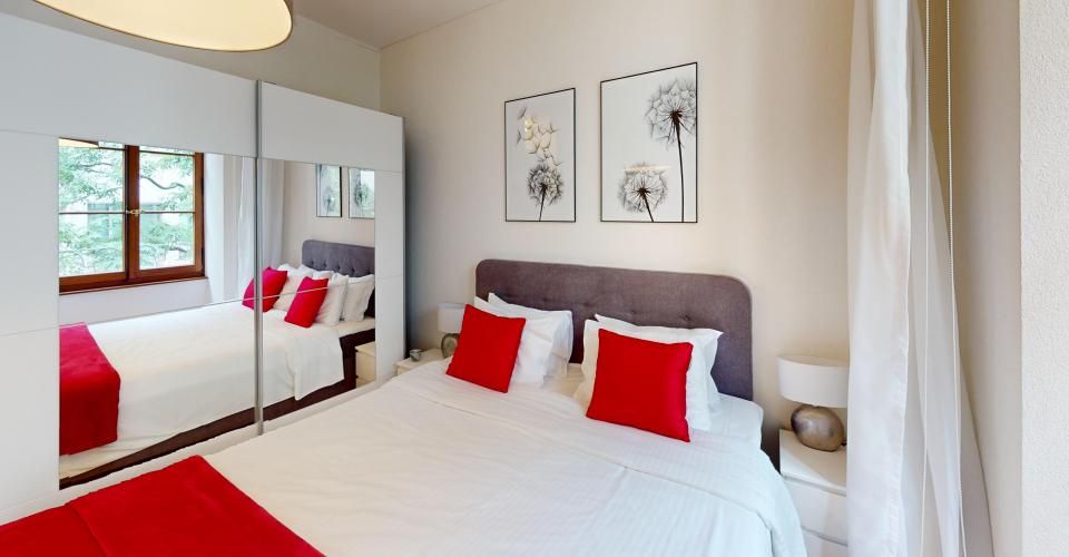Elegant & Very Central 2 Bedroom Apartment with Stunning Brick Features - Appartement meublé 3.5 pièces - image - 12
