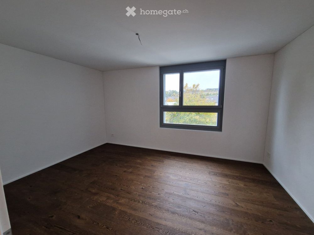 Moderne 4.5-Zimmer-Neubau-Wohnung mit Garage in Gachnang - Bild 8
