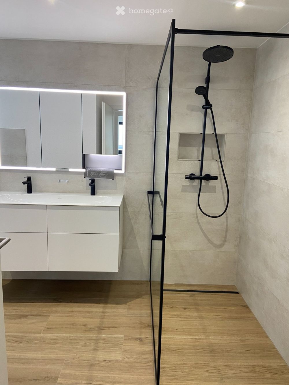 Erstbezug im Eigentumsstandard: Exklusive 4.5-Zimmer-Wohnung - Bild 3