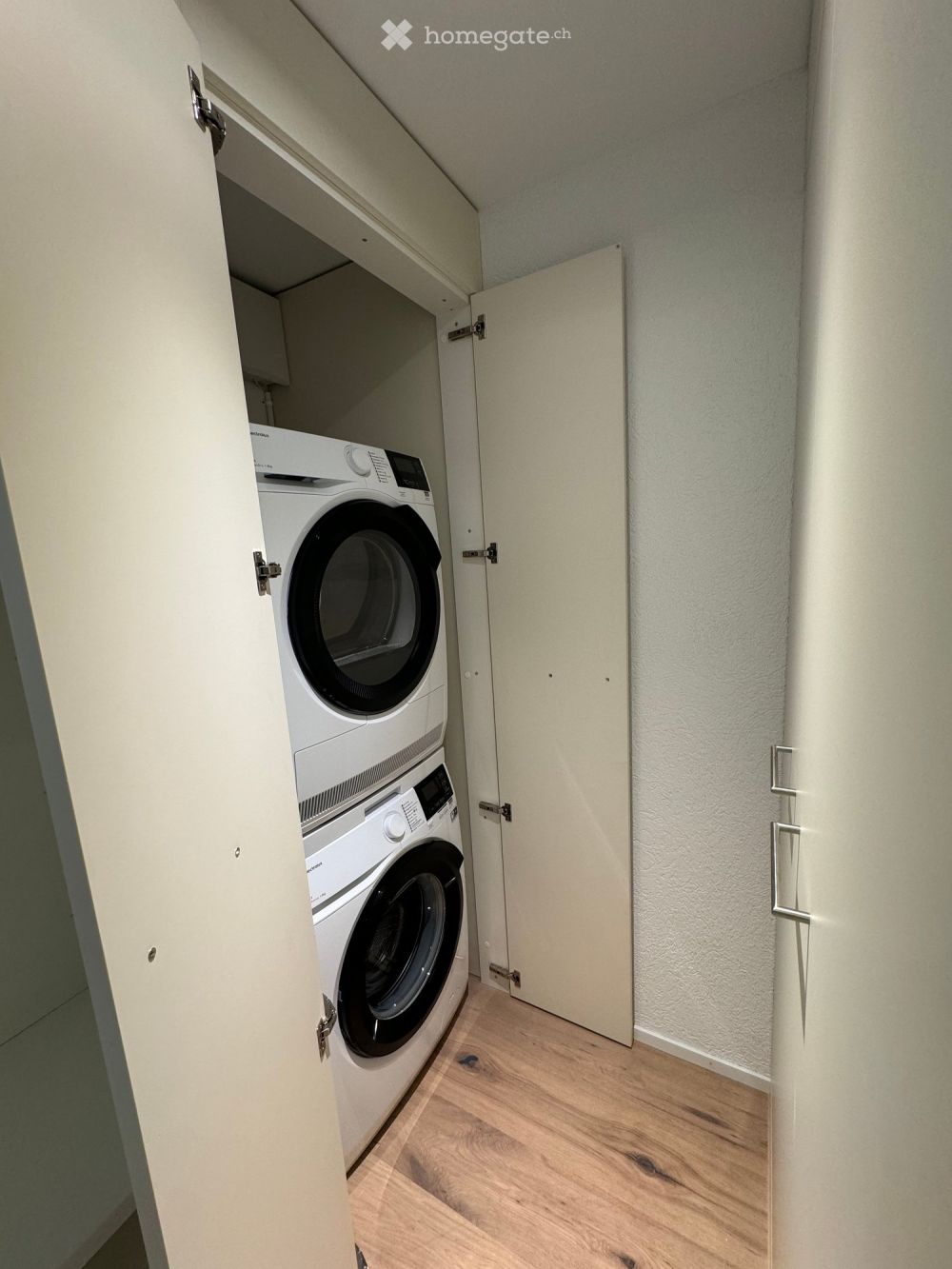 Kernsanierte Wohnung an TOPLAGE in Basel - Bild 7