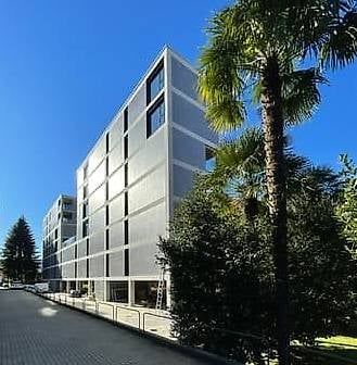 Elegante Open Space con Ampia Terrazza - Bild 3
