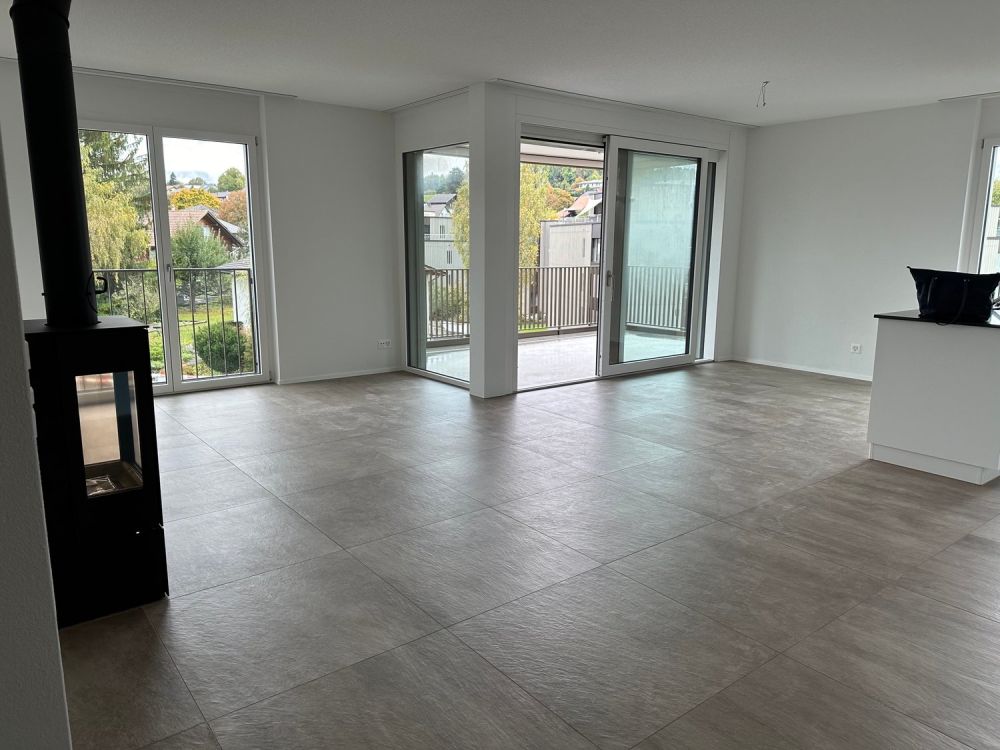 Moderne 4-Zimmer-Neubauwohnung mit Balkon und schöner Aussicht in Uetendorf - Bild 7
