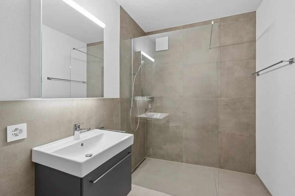 2.5-Zimmer-Wohnung mit 20 m² Balkon, ab sofort bezugsbereit - Bild 6