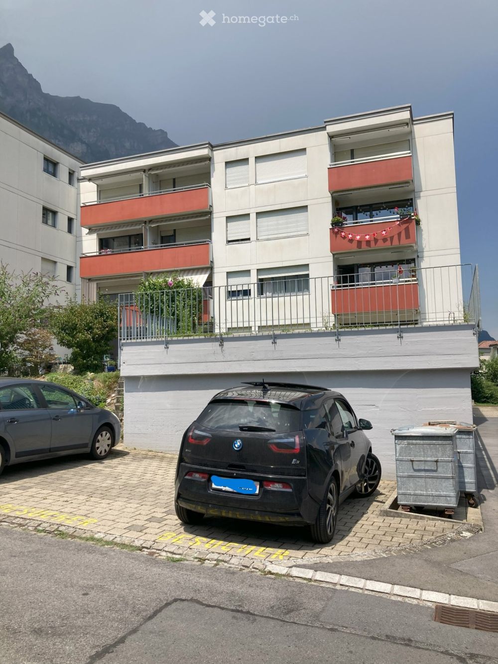 Renovierte 4-Zi-Wohnung mit toller Aussicht in Stadtnähe - Bild 1