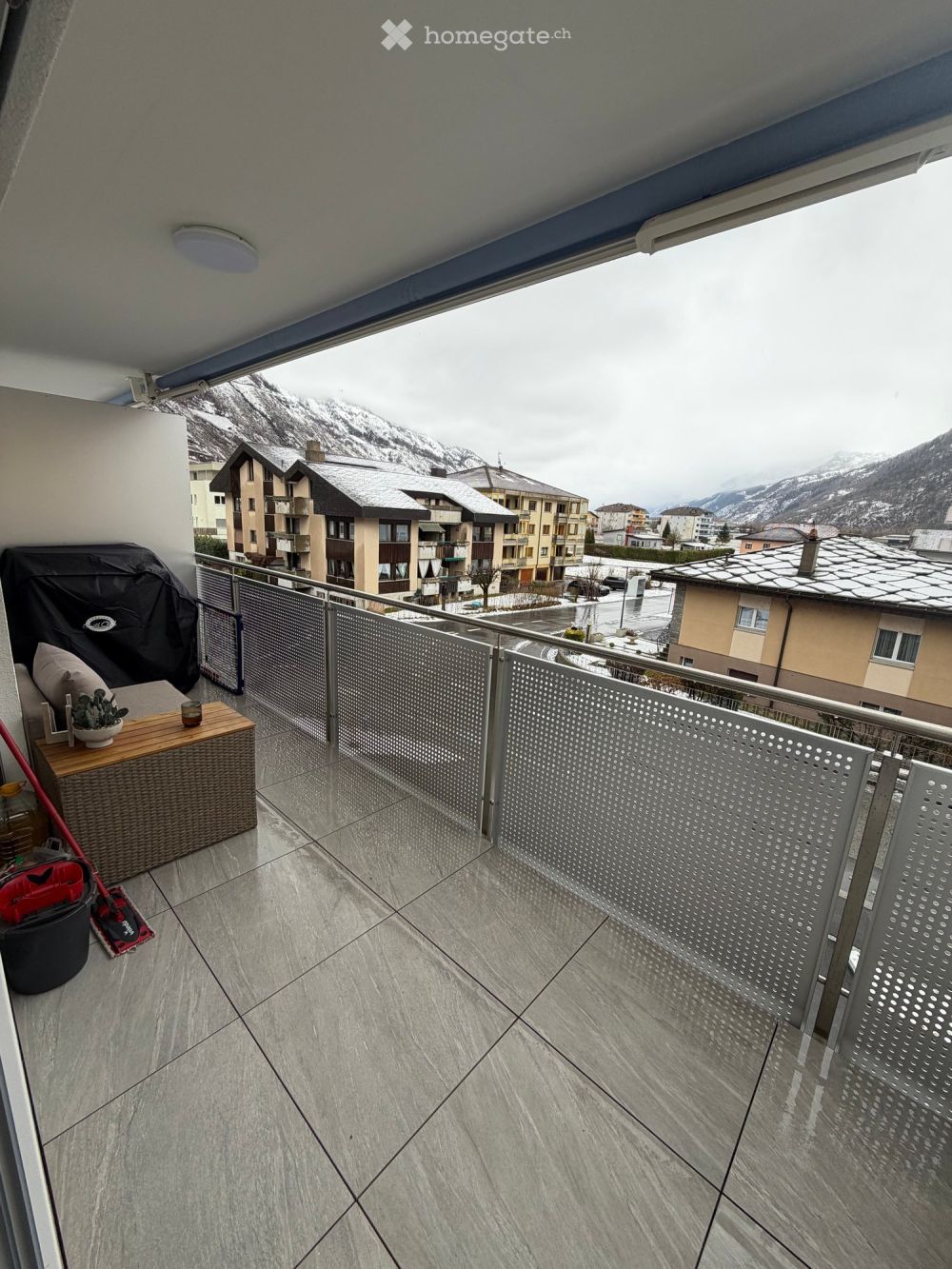 Moderno appartamento di 2,5 locali con vista panoramica a Steg-Hohtenn - Bild 9