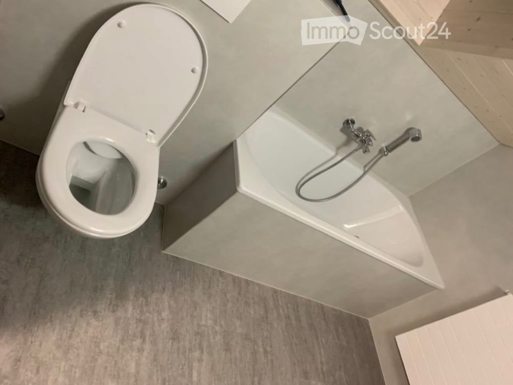 zu vermieten: 4.5-Zimmer-Wohnung, 2. OG - Bild 5