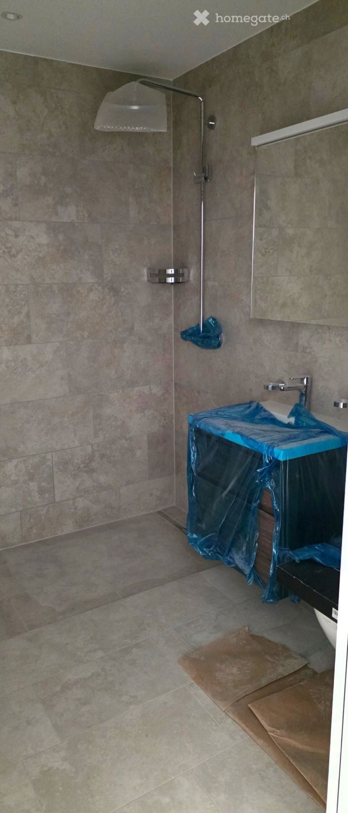 Moderne 2.5-Zimmer-Neubauwohnung in Saland - Bild 3