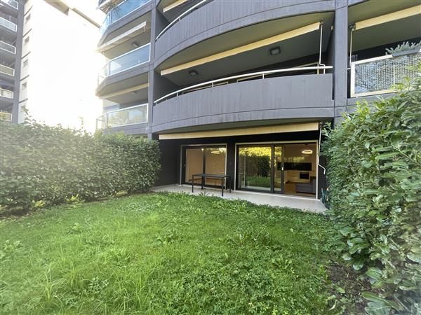 Pregassona: Appartamento 2.5 locali - Giardino