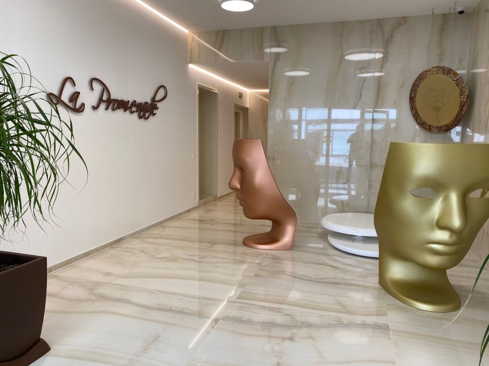 PARADISO FRONTE LAGO - 4,5 LOCALI DI NUOVA COSTRUZIONE ARREDATO - Bild 13