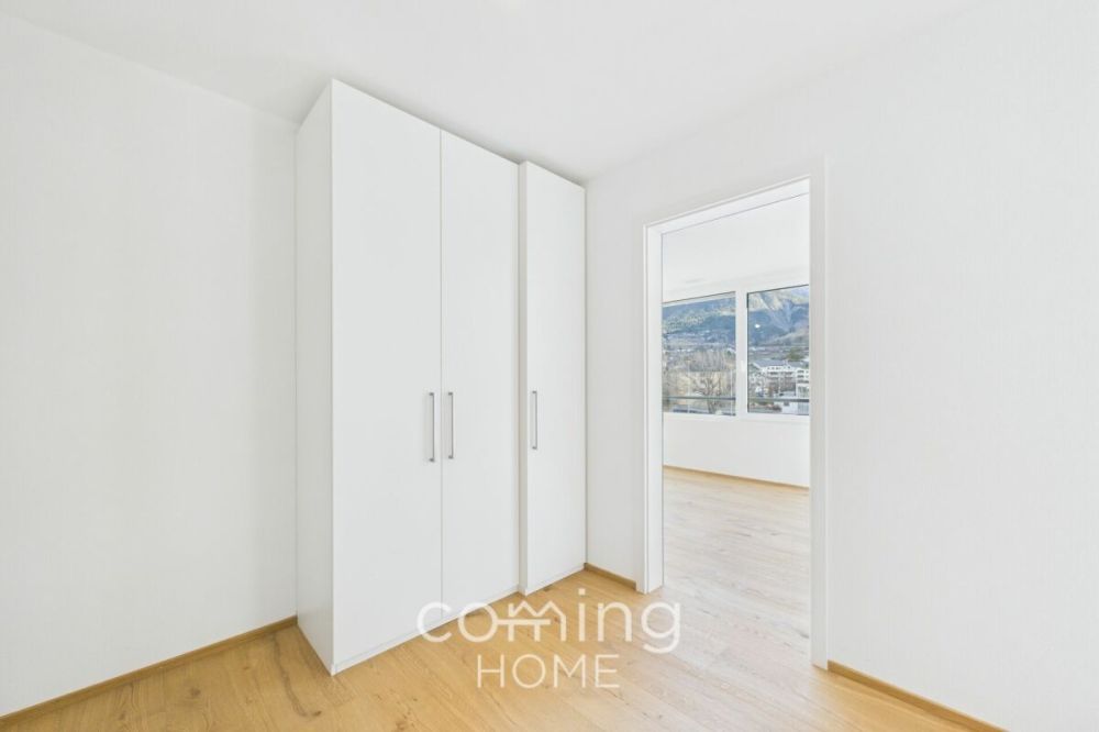 Moderne 2.5-Zimmer-Attika im Zentrum von Brig-Glis - Bild 10