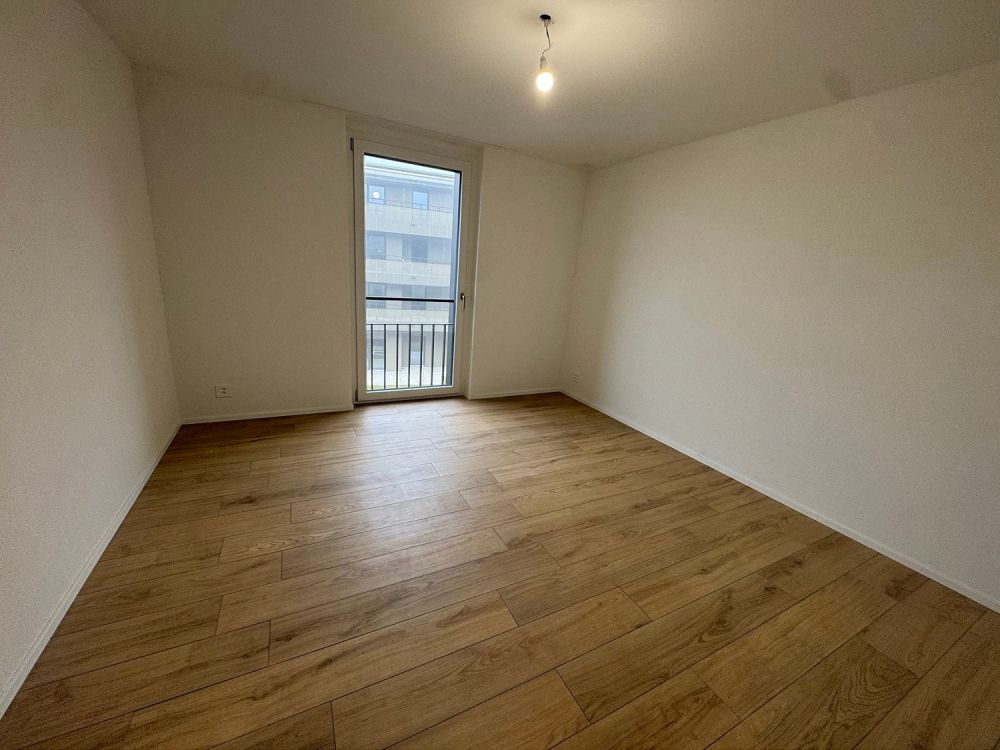 05632 - Appart. 3½ PCES - IMP. CHAMP-RIOND 12 - MATRAN - Bild 3