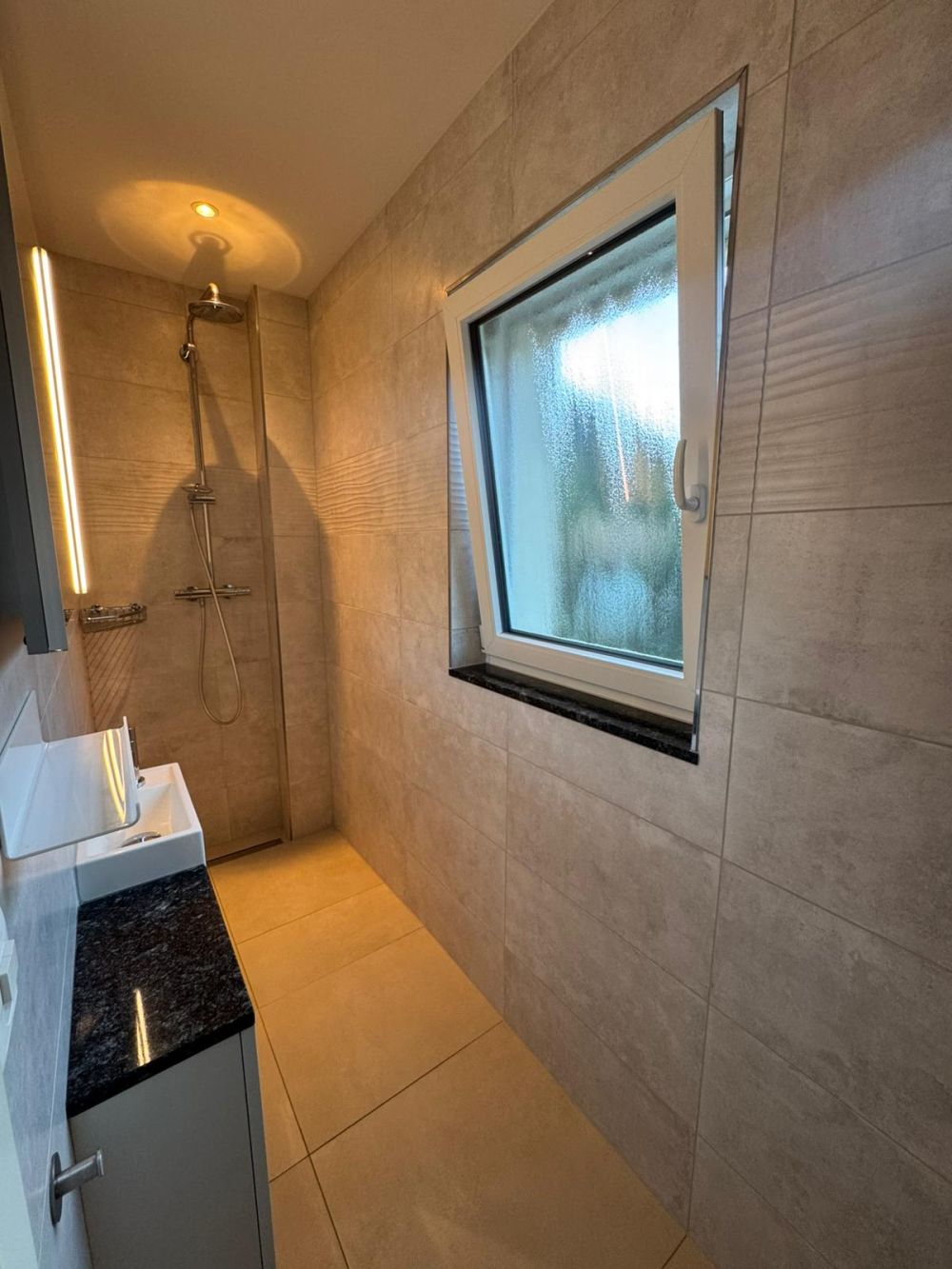 Grosszügiges modernes 5.5 Zimmer-Einfamilienhaus in Erschwil / SO - Bild 11