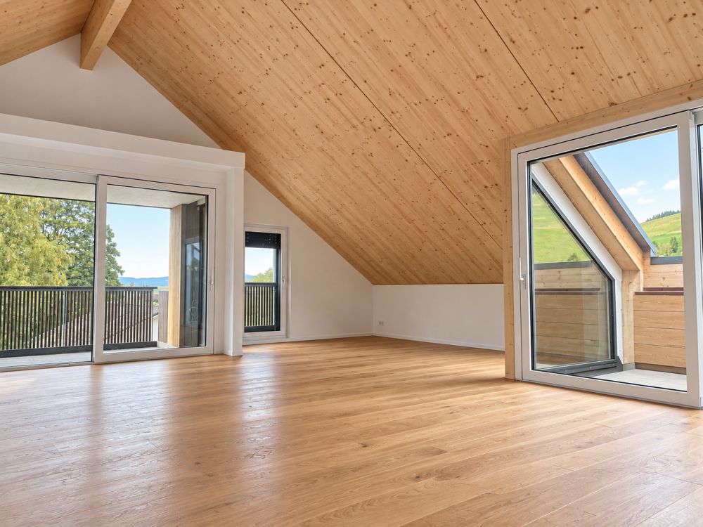 neue und moderne 3.5-Zimmer-Dachgeschosswohnung mit Aussicht ins Grüne - Bild 6