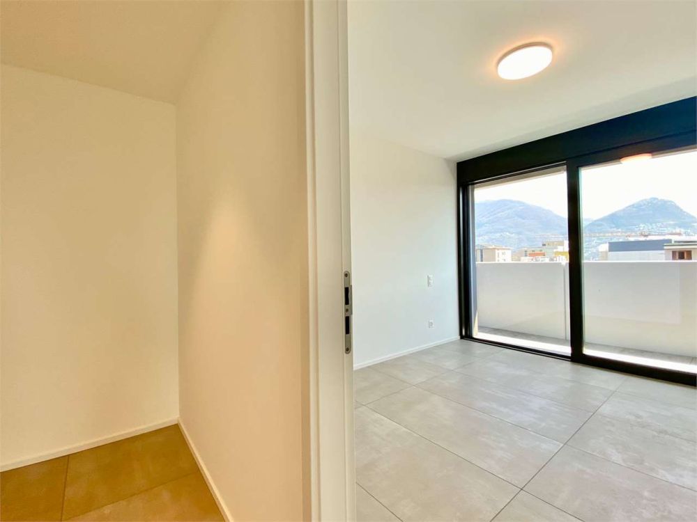 Elegante appartamento  con terrazzo a Breganzona  nuova costruzione - Bild 3