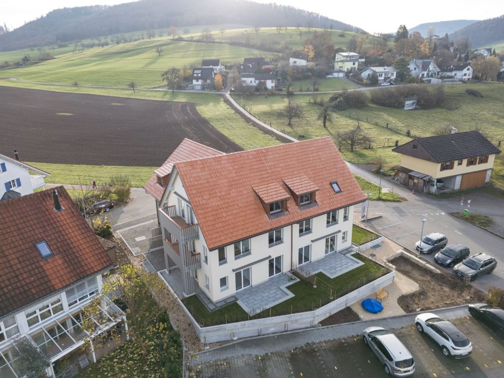 NEUBAU: 4-Zimmer-Dachwohnung mit grosser Galerie an ruhiger Lage - Bild 3