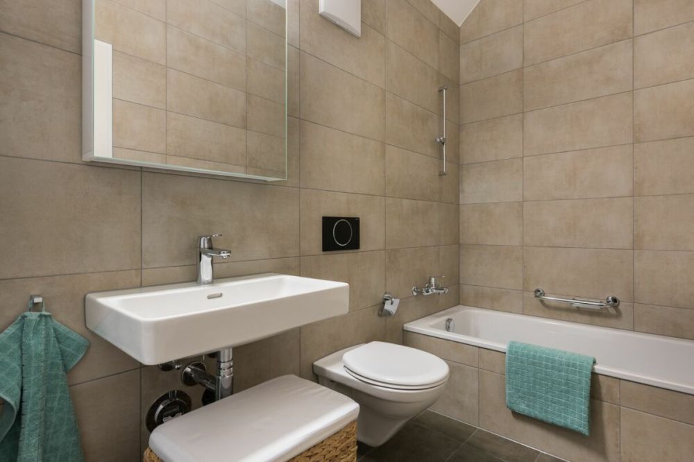 Moderne Dachwohnung mit Neubaucharakter - Bild 4