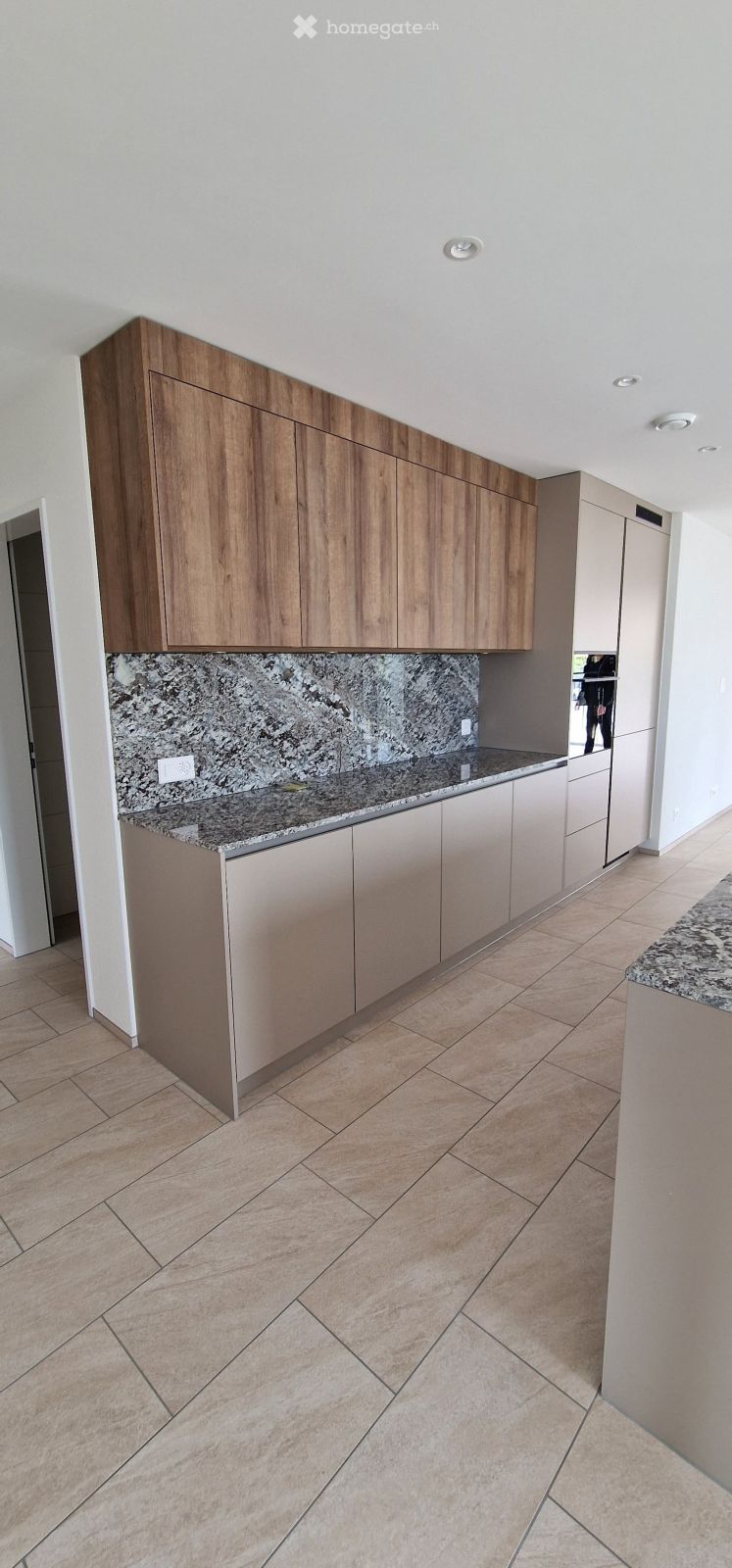 Moderne 4.5-Zimmer-Wohnung in ruhiger Lage Bachenbülach - Bild 2