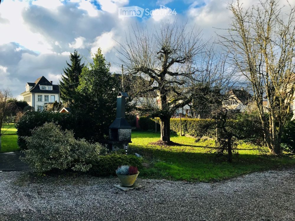 Exklusives Wohnen mit hoher Privatsphäre in 2 Familienhaus - Bild 3