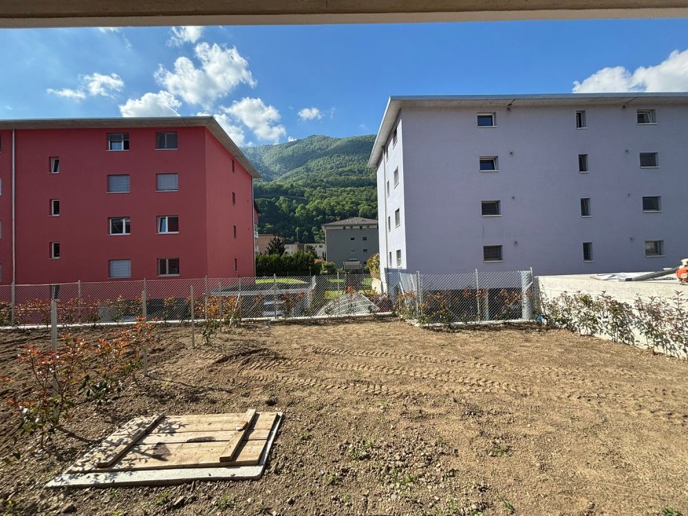 Moderni appartamenti di 2.5 locali con grande giardino in prima locazione a Cadenazzo - Bild 7