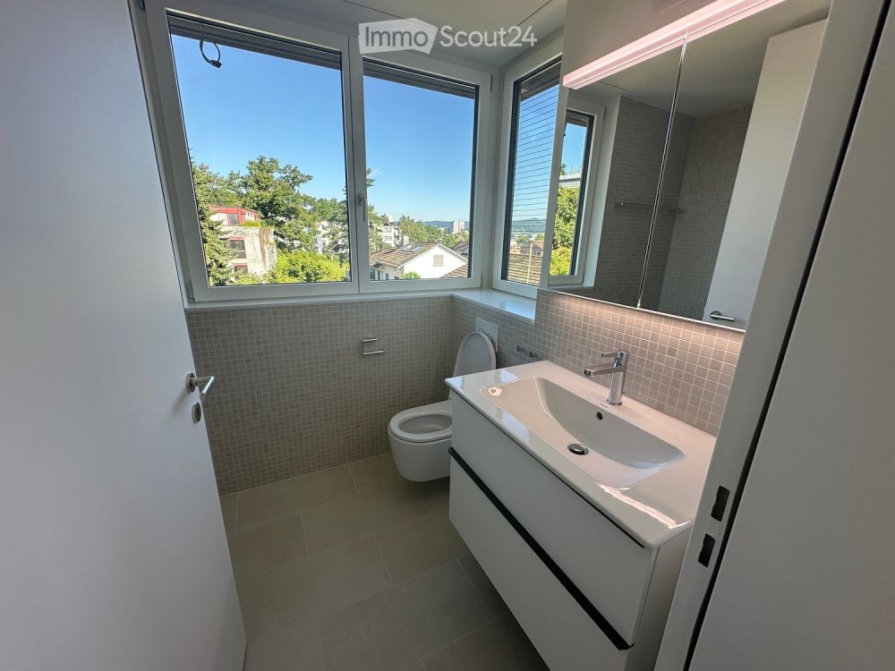 Exklusive 4.5-Zimmer-Neubauwohnung mit Lift direkt in die Wohnung - Bild 6