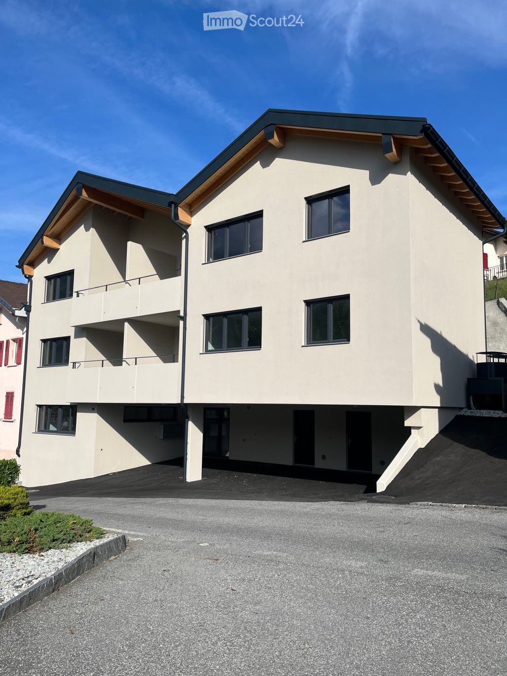 neue, moderne 3.5-Zimmer-Wohnung in Susten verfügbar ab 1. November 2026 - Bild 8