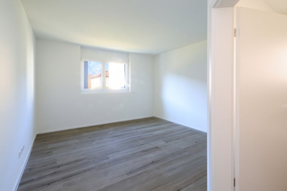 Moderno 4.5 locali con terrazza e lavaderia privata - Bild 5
