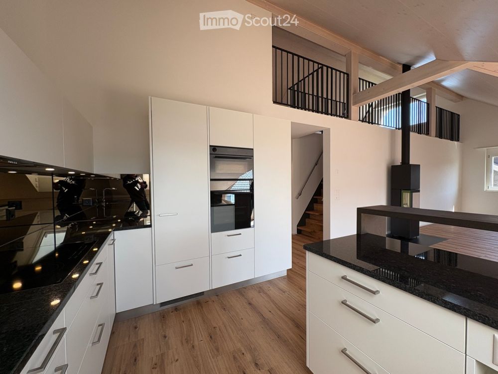 Erstvermietung: 4.5-Zimmer Dachwohnung mit Wohngalerie in Thierachern - Bild 9