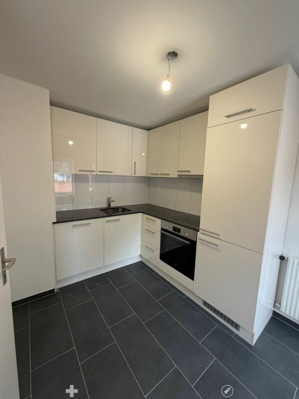 Erstbezug -  Frisch sanierte 3.5 Zimmer-Wohnung jetzt zu vermieten! - Bild 1