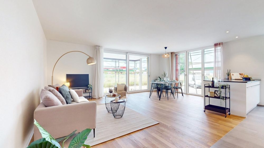 Neu & Zentral - 1.5-Zimmerwohnung im Erstbezug mit Gartensitzplatz - Wohnraum (3.5-Zimmer-Musterwohnung)