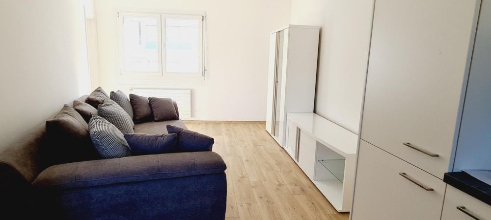 Favoloso 2.5 ARREDATO con Cabina Armadio Separata - Bild 1