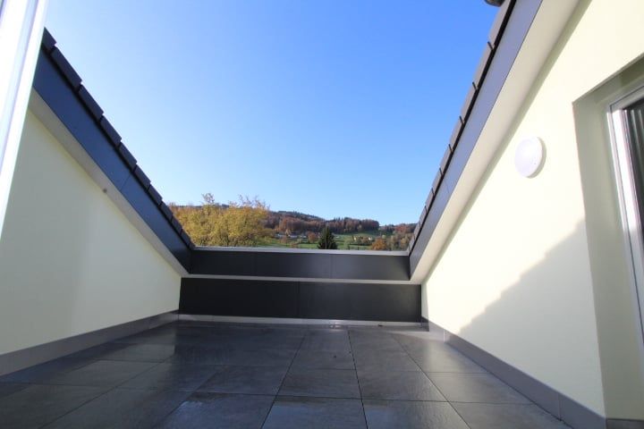 3.5 Zi-Wohnung mit Balkon und Eigenen Waschturm - Bild 11