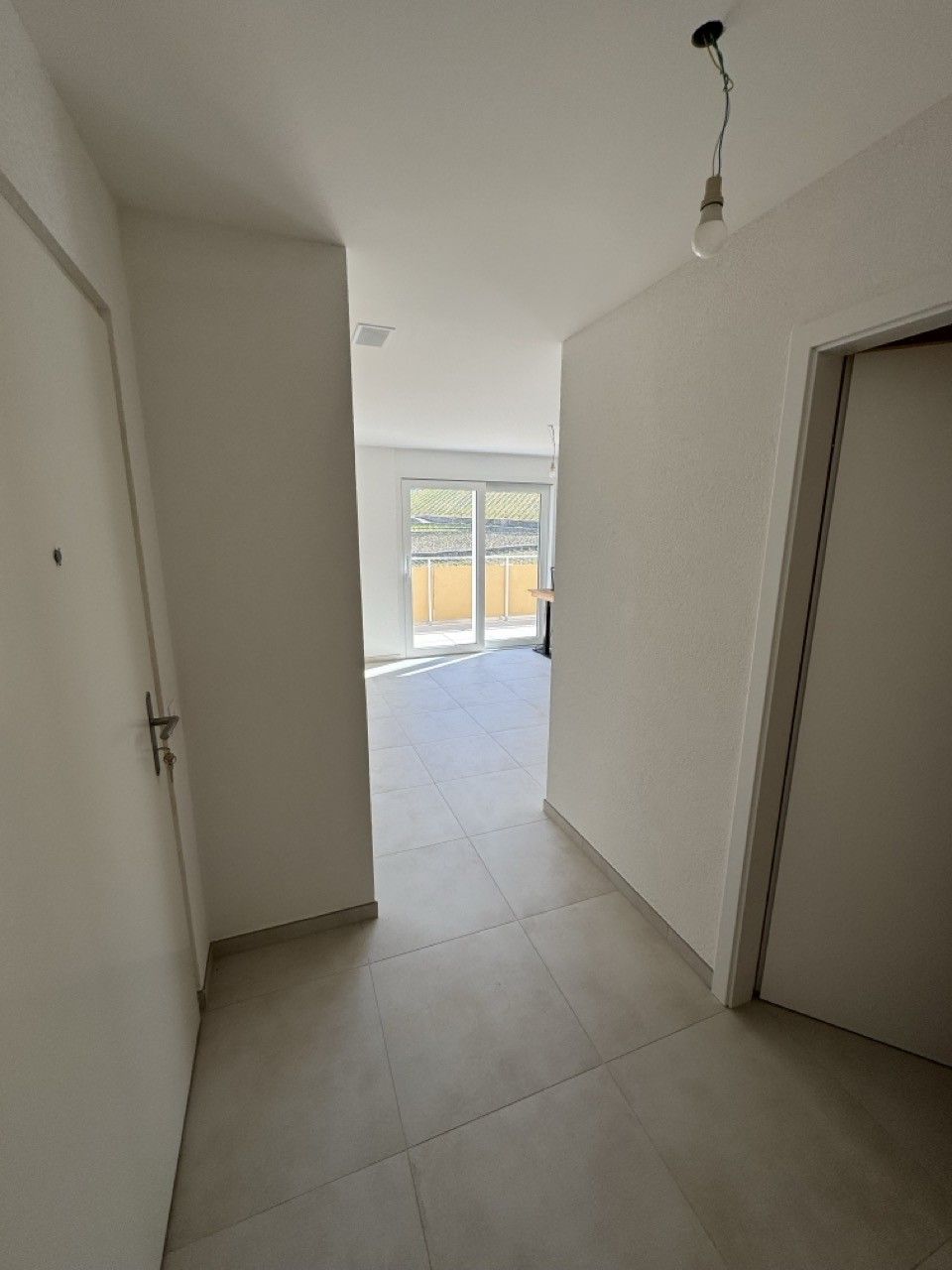 Moderne 2.5 Zimmer Penthouse - Bild 1