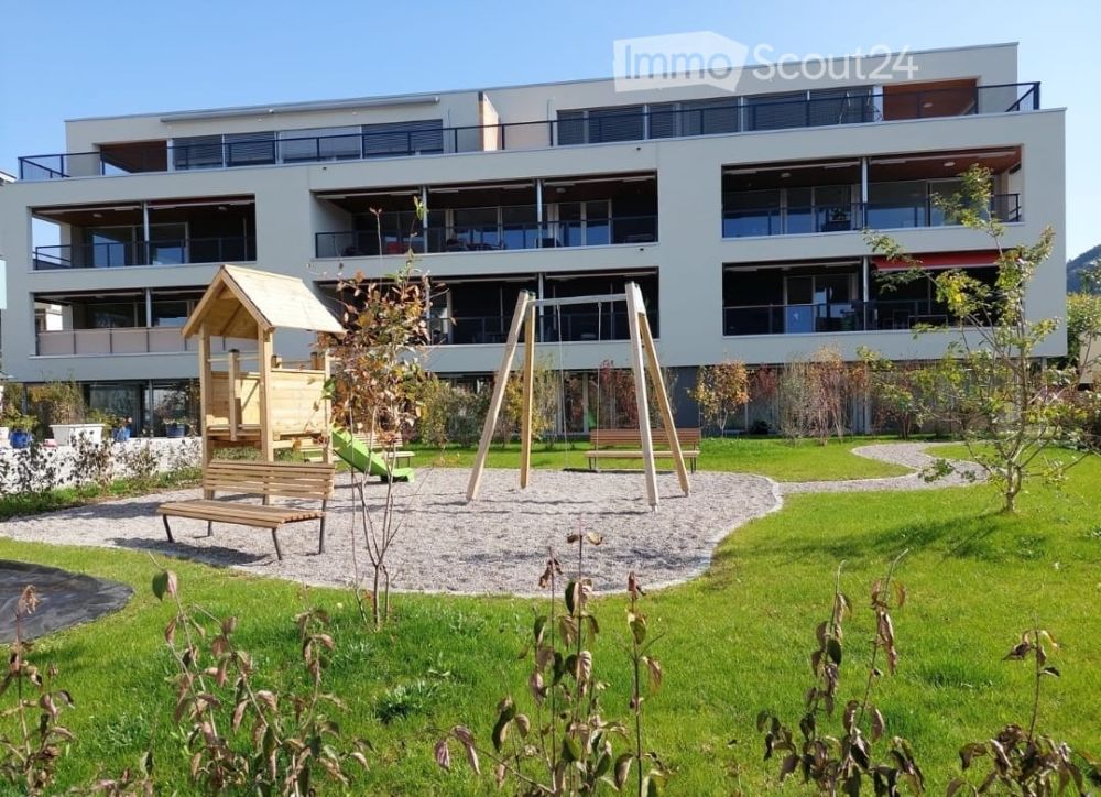 2½-Zimmer-Gartenwohnung mit grosser Loggia an -zentral in Reiden - Bild 1
