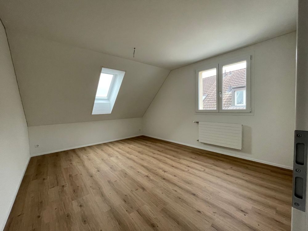 Moderne 3.5 Zimmerwohnung mit Balkon - Bild 9
