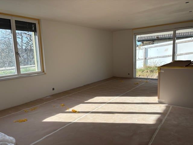 Neubau Erstbezug - moderne 3.5-Zimmerwohnung mit Gartensitzplatz - Wohn-/Essbereich